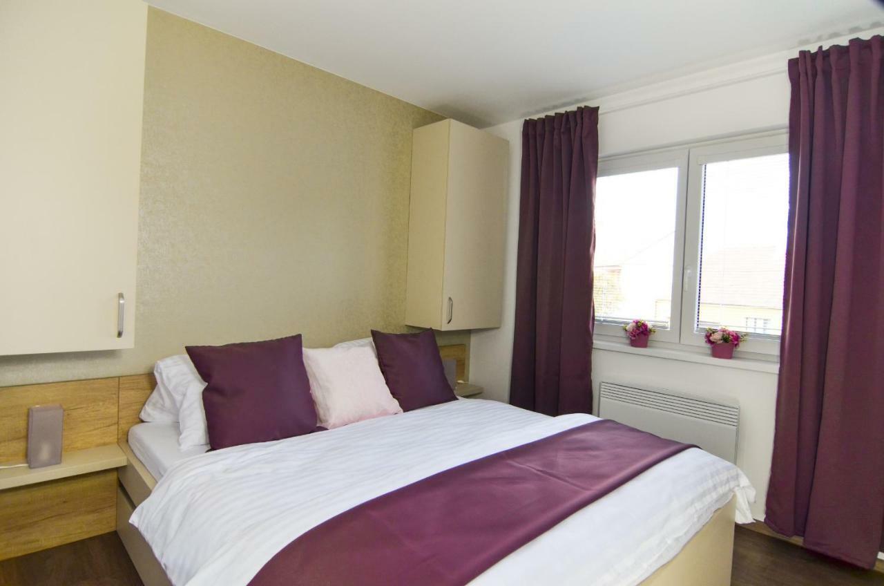 Apartmany Milovice Milovice  Zewnętrze zdjęcie